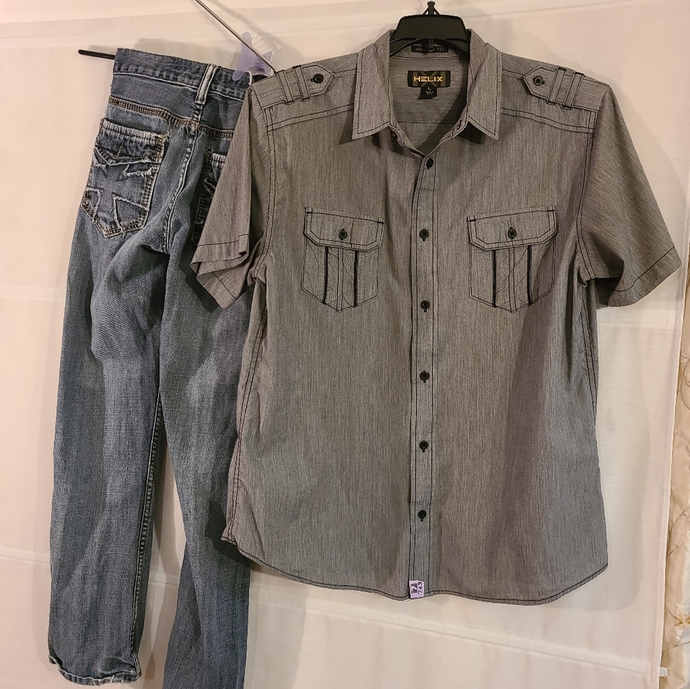 Men's Button up Shirt by Helix Size Large - Picture 6 of 9
